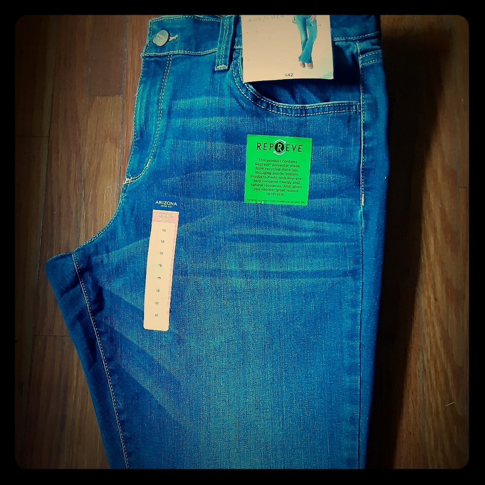 Women's jeans